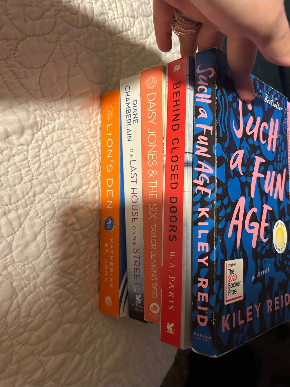 Book Bundle - Picture 5 of 5